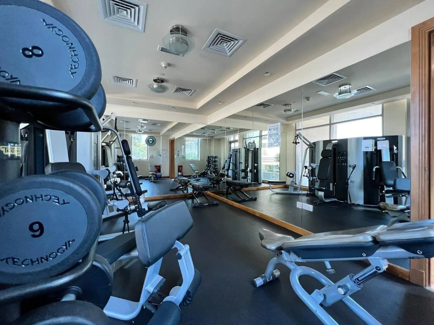Vacay Lettings - 1 Bhk - Iris Blue Dubai Marina Apartment
