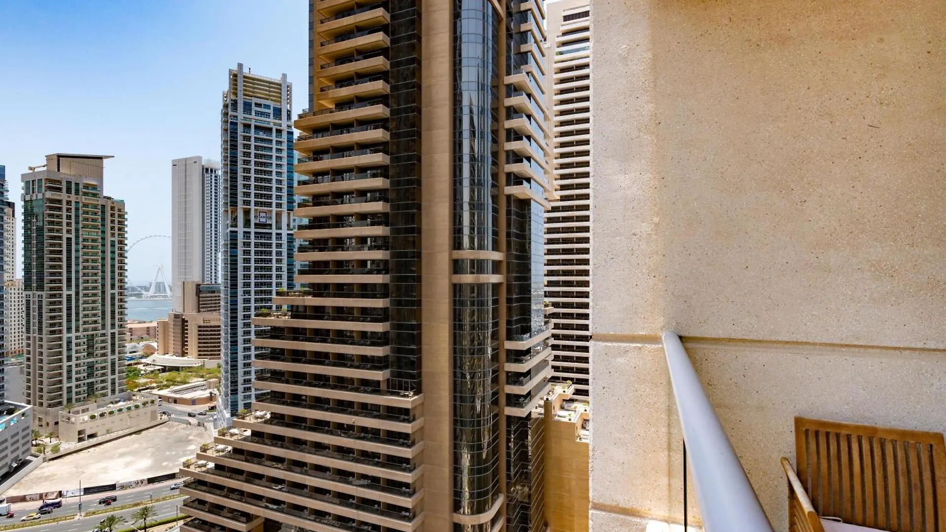 Vacay Lettings - 1 Bhk - Iris Blue Dubai Marina Apartment