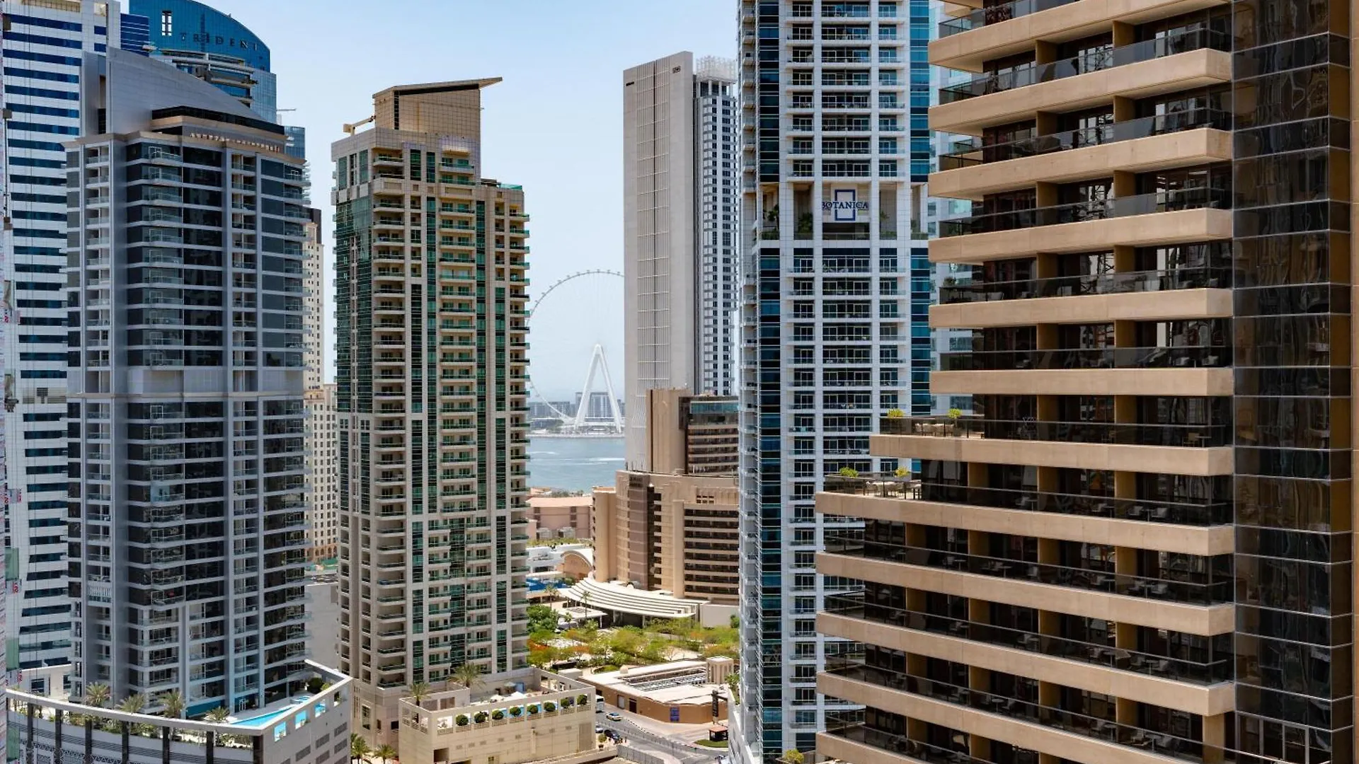 Vacay Lettings - 1 Bhk - Iris Blue Dubai Marina Apartment