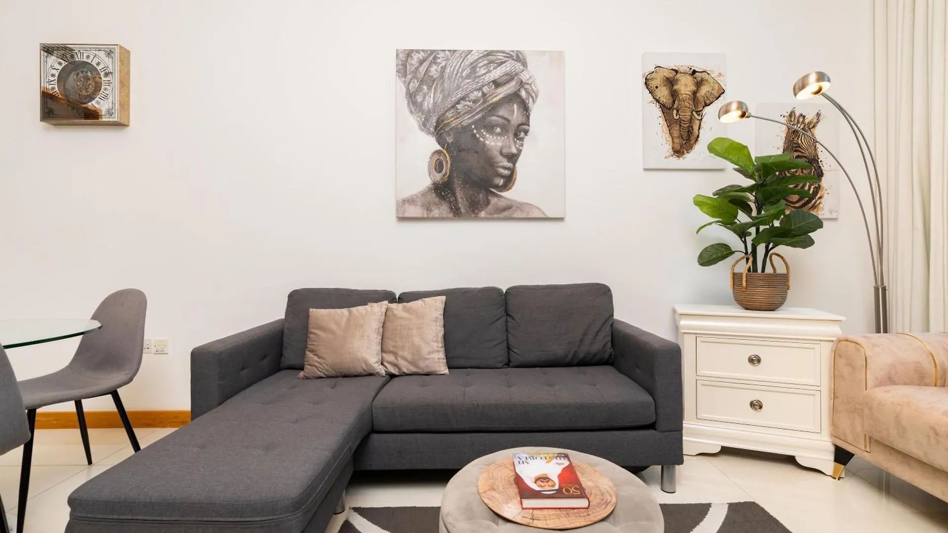 Vacay Lettings - 1 Bhk - Iris Blue Dubai Marina Apartment