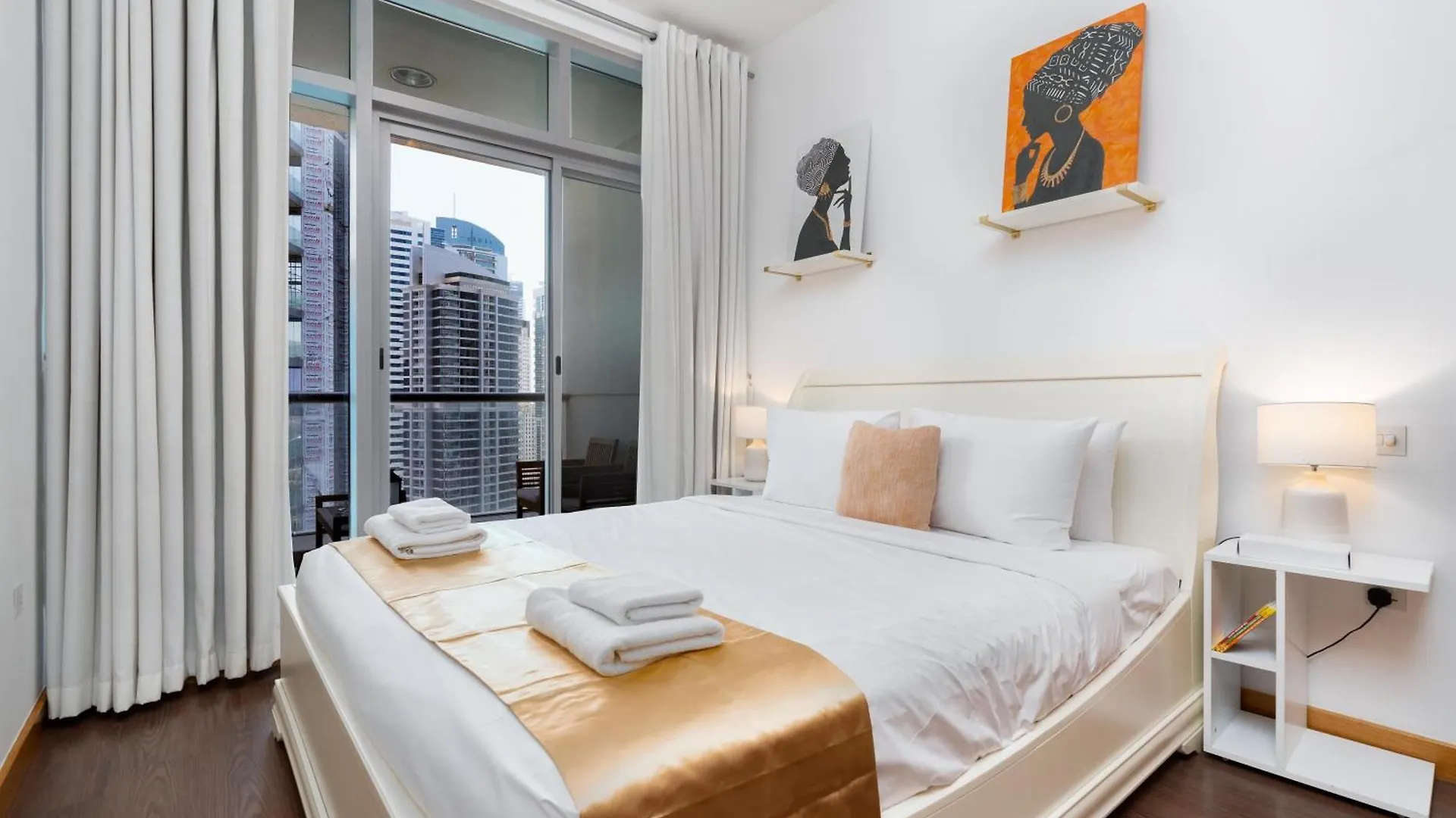 Vacay Lettings - 1 Bhk - Iris Blue Dubai Marina Apartment United Arab Emirates